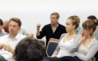 Book designer Friedrich Forssman and writer/editor Jan Middendorp during one of the discussions
